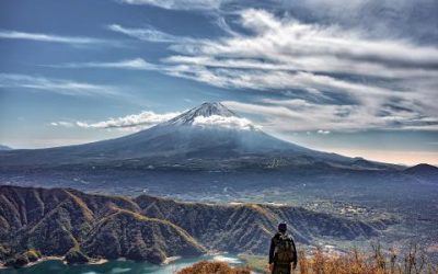 ¿Se pueden esparcir las cenizas de un familiar fallecido en cualquier lugar deseado?